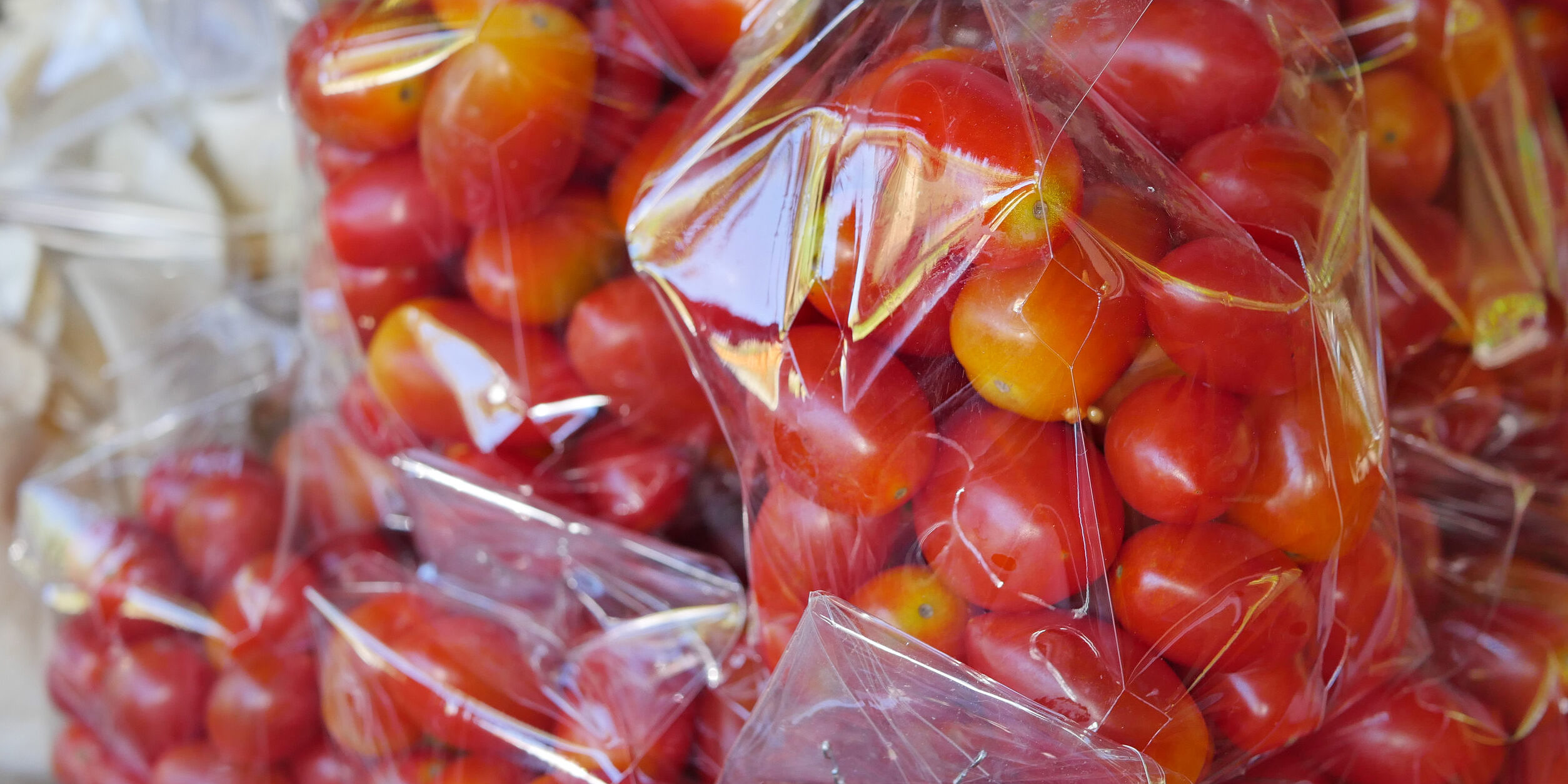 cherry tomato packed in plastic bag